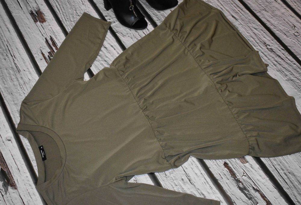 Sukienka  firmy Reserved, rozmiar XL