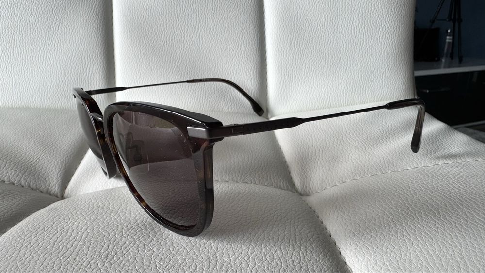 Sprzedam nowe oryginalne damskie okulary BOSS
