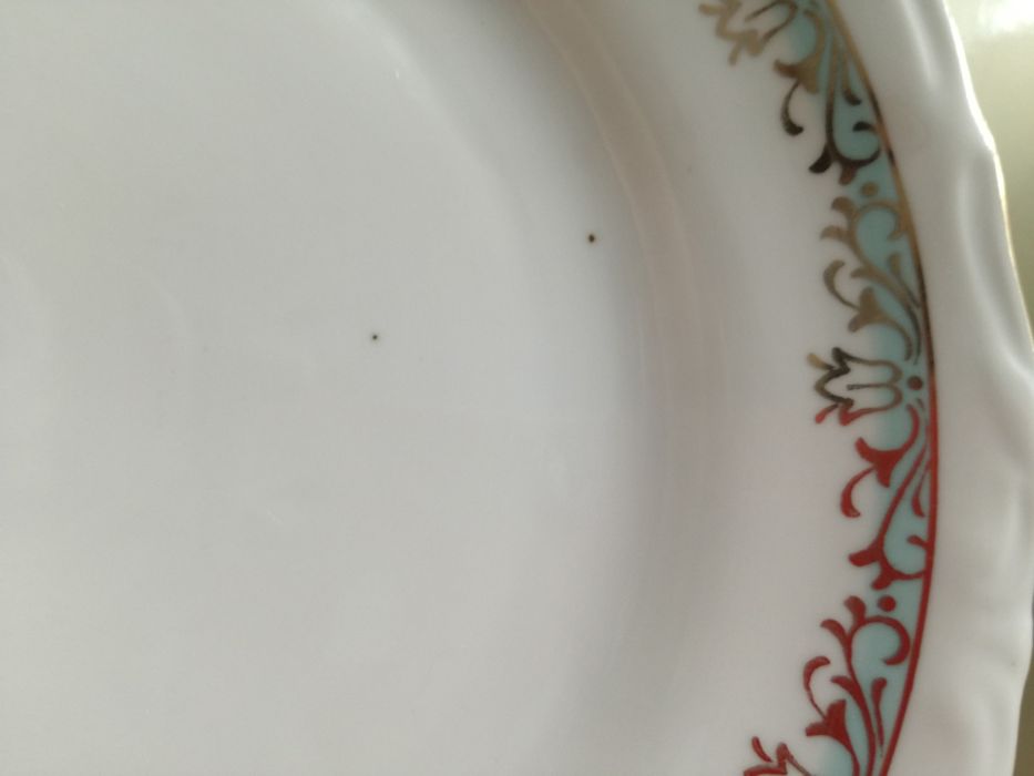 Duży talerz oraz talerze deserowe (6szt) z miętowym dekor. CHODZIEŻ