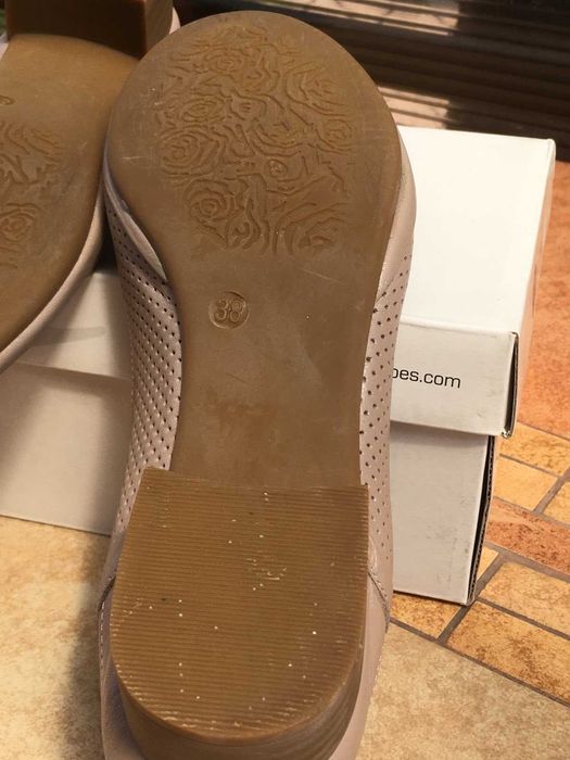 Новые кожаные туфли ТМ LA PINTA на повноту більшу за стандартну