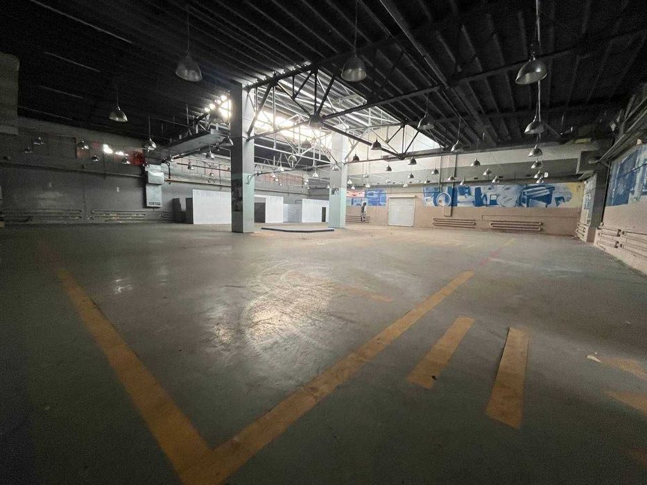 Оренда приміщення 935м2 перший поверх