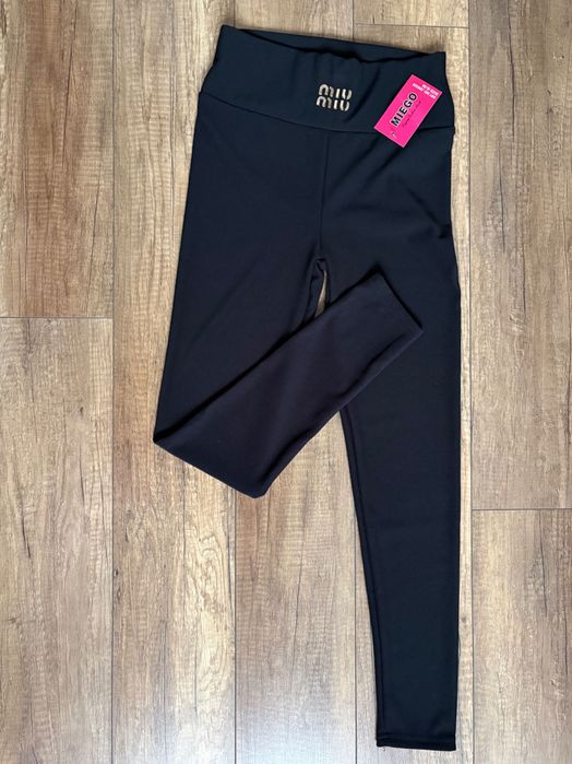 Leginsy damskie prążkowane