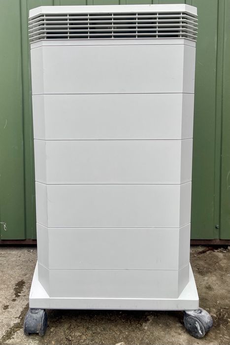 Очисник повітря IQAir HealthPro Plus XE з інтелектуальною фільтрацією