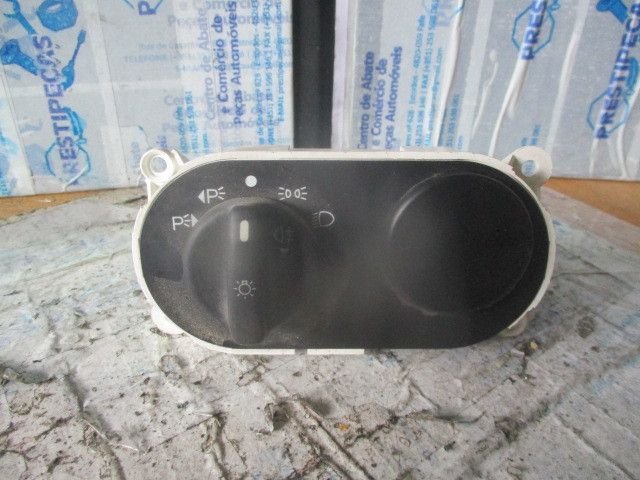 Botão / interruptor de luzes FORD Mondeo I (GBP)