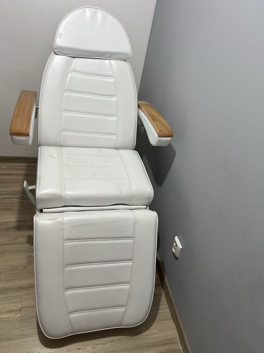 Fotel kosmetyczny elektryczny