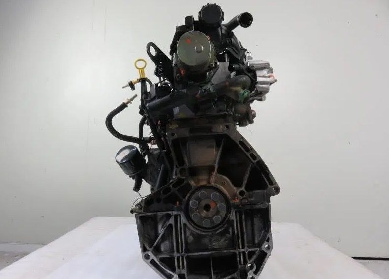 Двигатель рено 1.5 к9к Разборка Megane Scenic Laguna Kangoo мотор ДВС