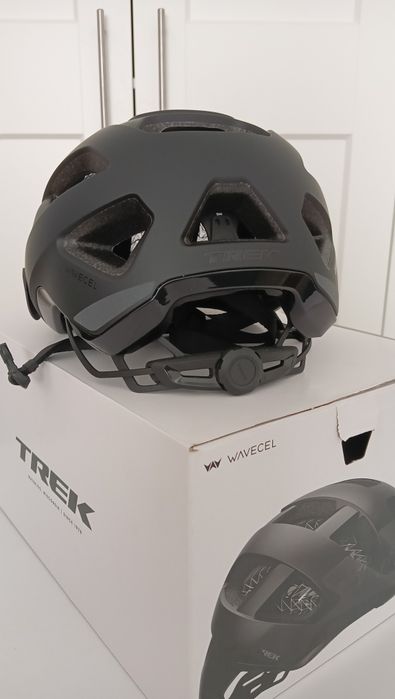Kask MTB Trek Quantum WaveCel - NOWY