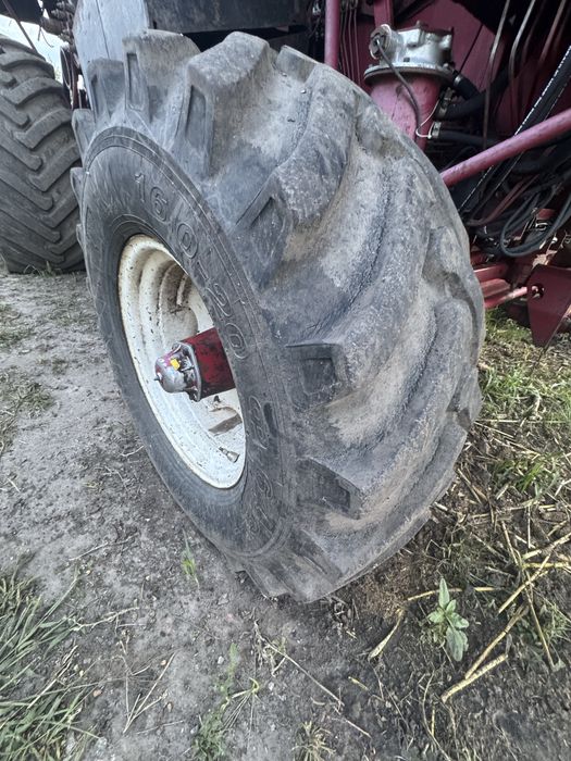 Комбайн Палессе 812