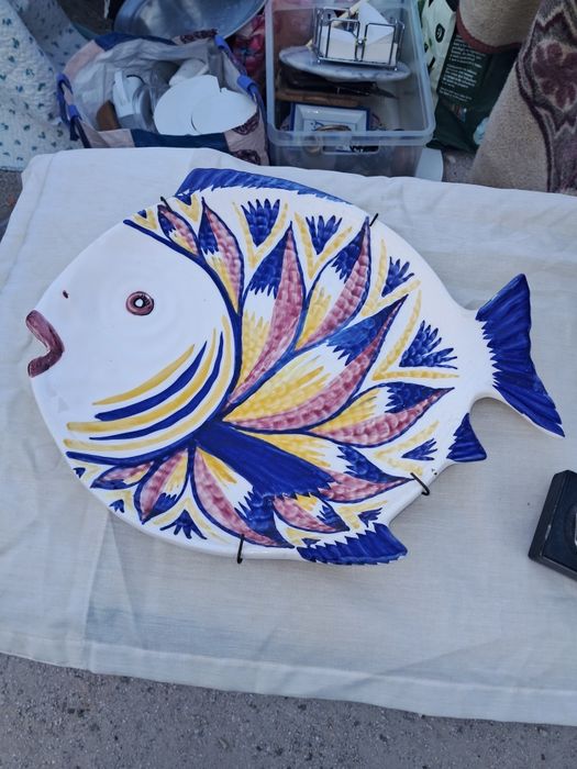Prato forma de peixe em forma de peixo