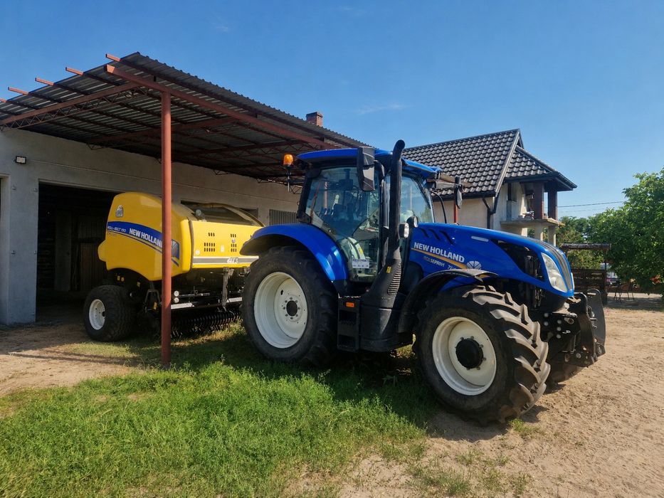 Usługa prasowania  NEW HOLLAND