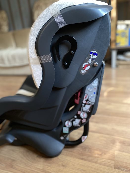 Автокрісло Britax First Class Plus