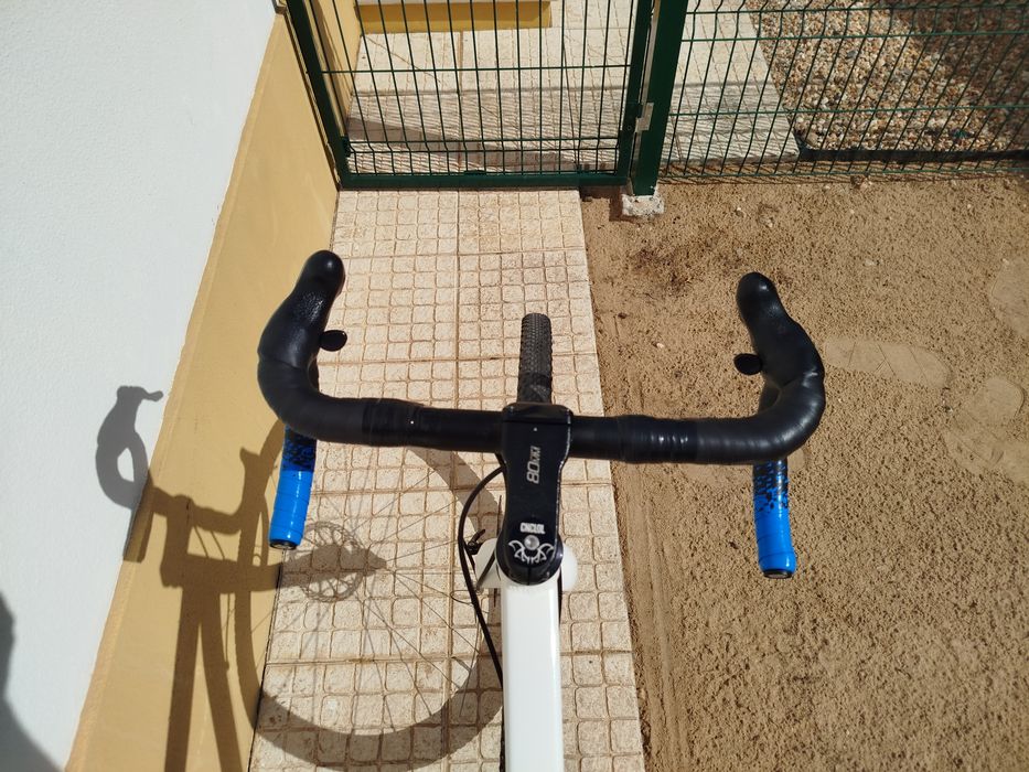 Bicicleta de Gravel Megamo