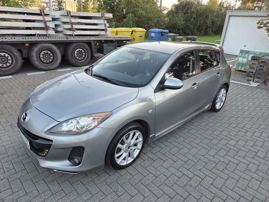 Mazda 3