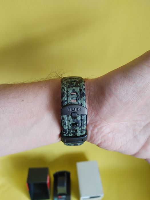 протиударний годинник Timex expedition UFC Core Shock Camo