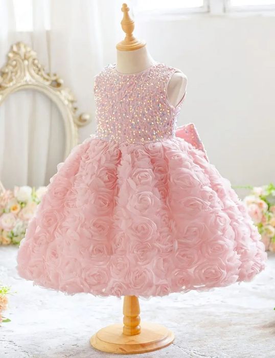 Сукня святкова для дівчинки