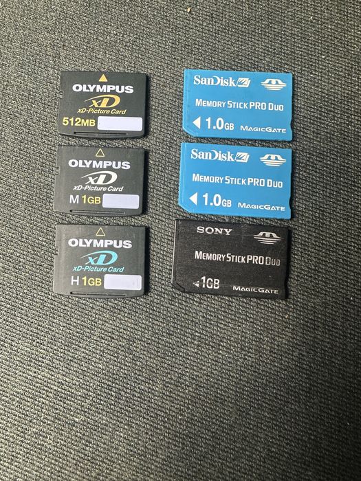 Карта пямяти olympus , SanDisk