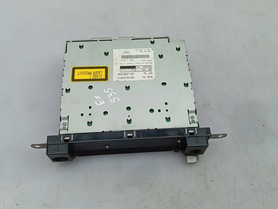 Caixa / leitor CDs TOYOTA iQ (_J1_)