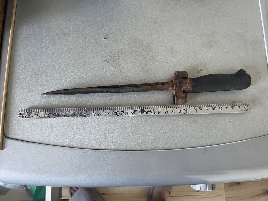 Spszedaje nie wiem jakij rok