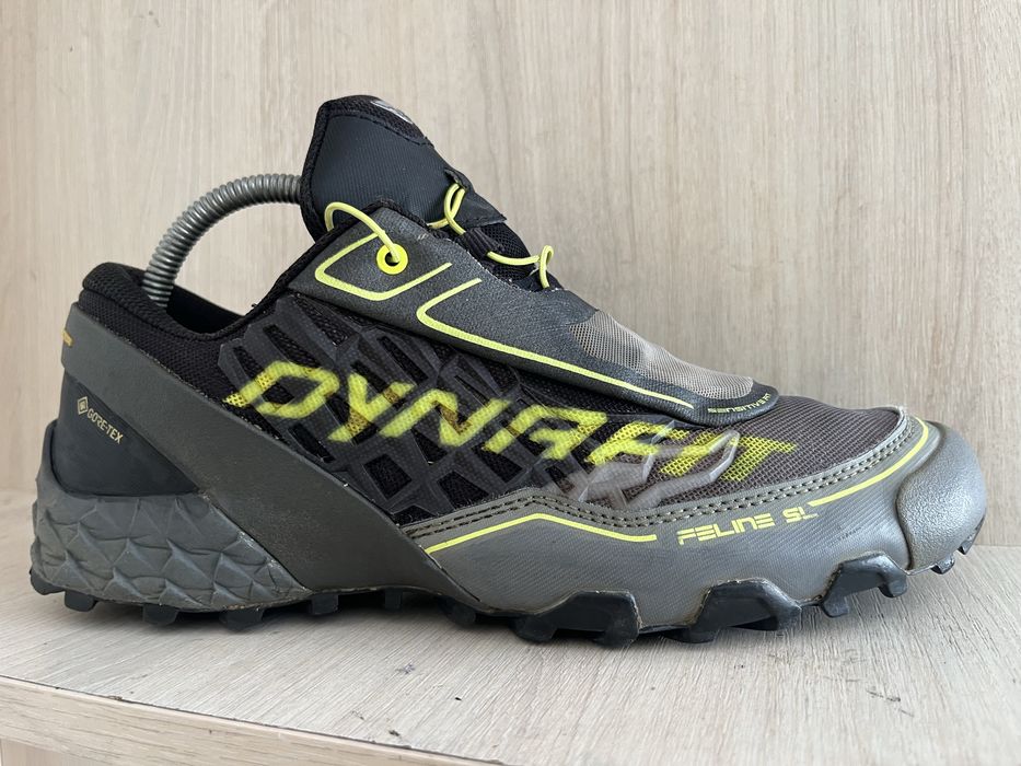 Трекенгові 42 розмір кросівки DINAFIT Gor-tex оригінал