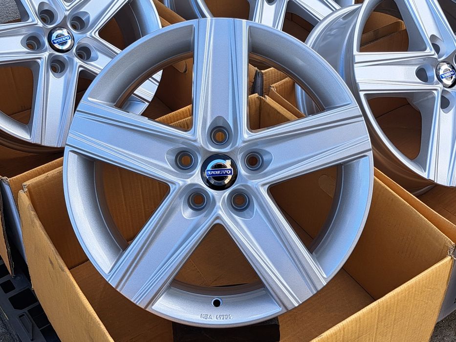Alufelgi VOLVO 17' 5x108 S40 S60 V40 V60 V70 V90 XC40 XC60 XC70 #10