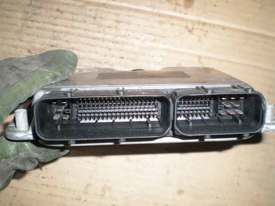 Centralina motor / ECU VOLKSWAGEN Polo (9N)