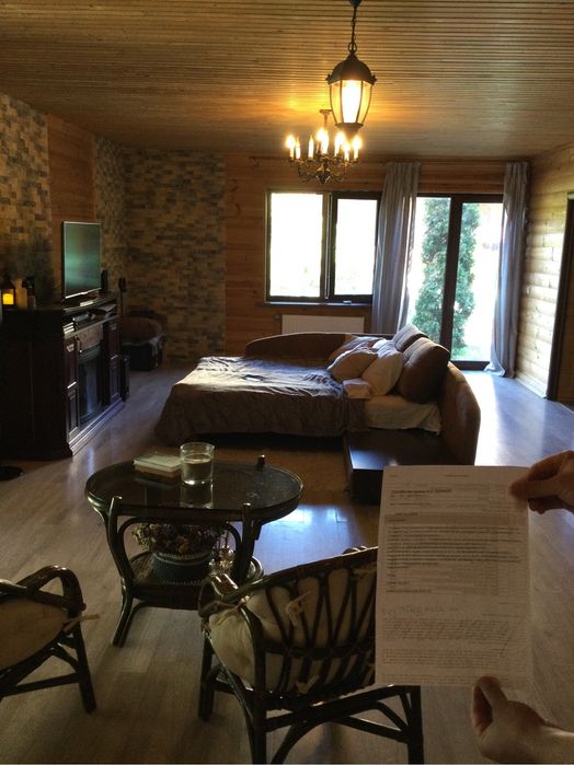 Здається у подобову або довгострокову аренду заміський будинок