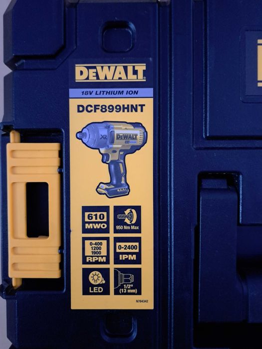 Klucz Udarowy DeWALT 1/2" 950Nm 18V XR