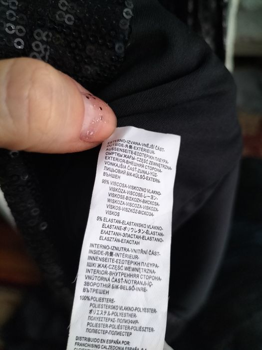 Piękna unikatowa sukienka cekinowa Intimissimi