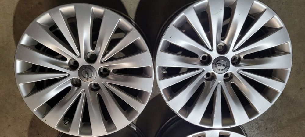 Oryginalne felgi Opel Insignia 18  5x120 polecam