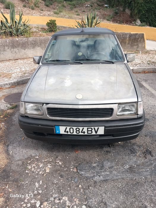 Opel corsa A 1.2 gasolina