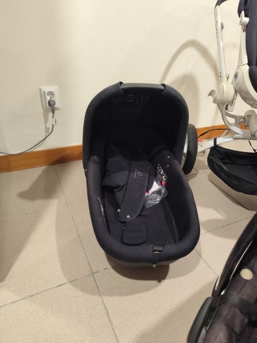 Carrinho de Bebé - Trio Quinny Mood - Em Perfeito estado - Completo