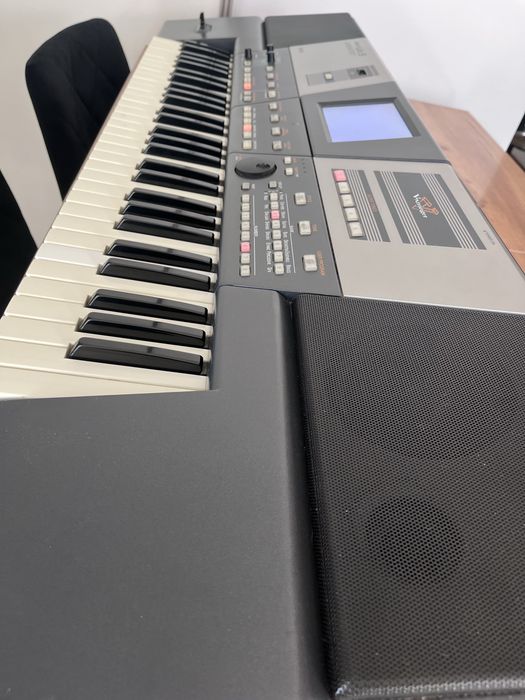 Sprzedam Arranger-keyboard Roland VA-5