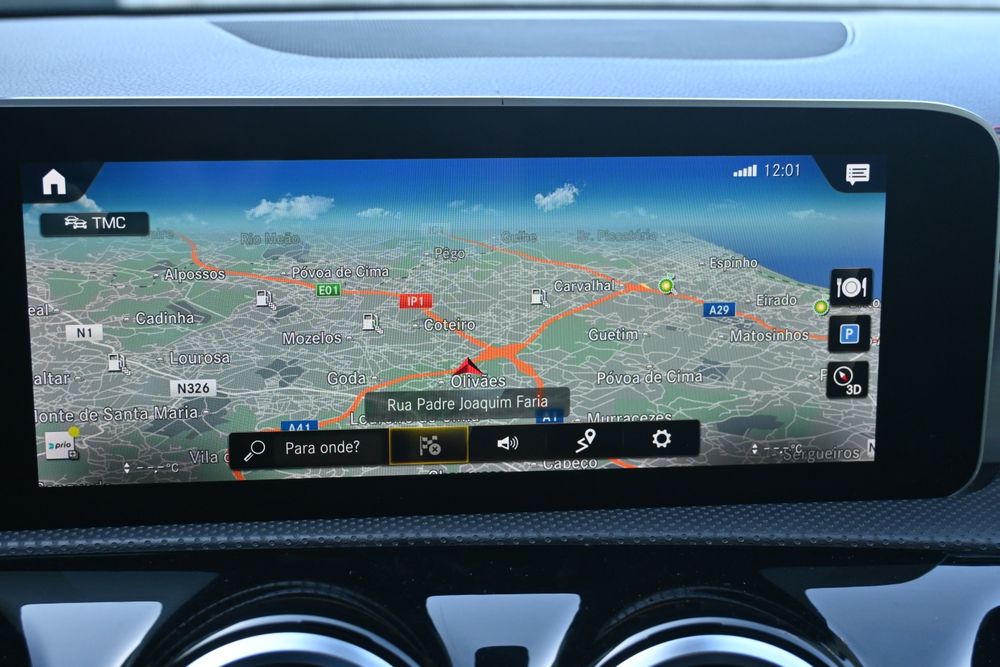 MERCEDES CLA 180d Shooting Break AMG Line — photo 5