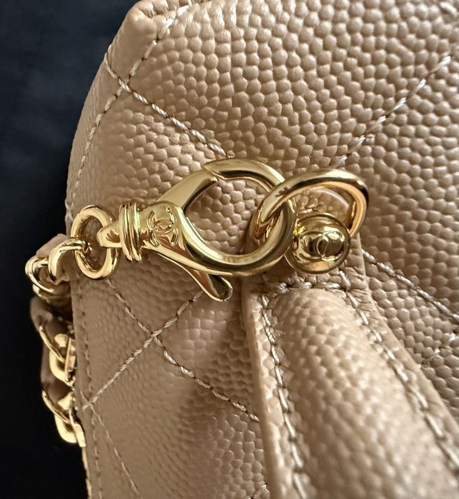 Chanel - kuferek, torebka