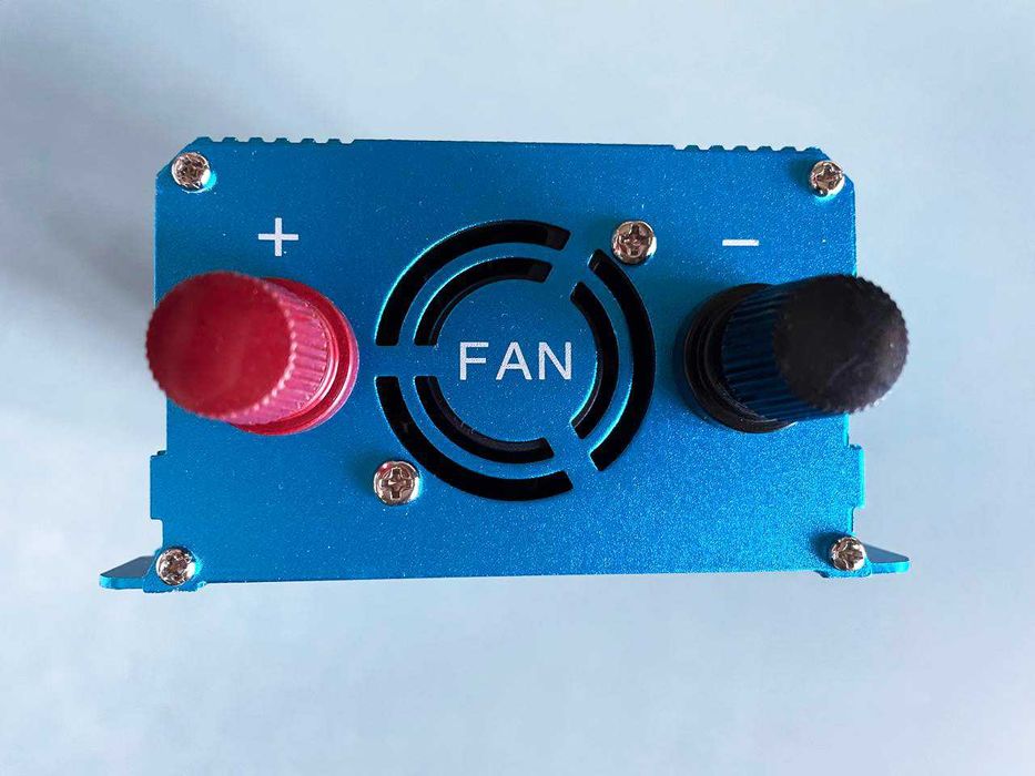 Інвертор Foval 2600W 12В–220В Чистий Синус для чутливої техніки. Новий