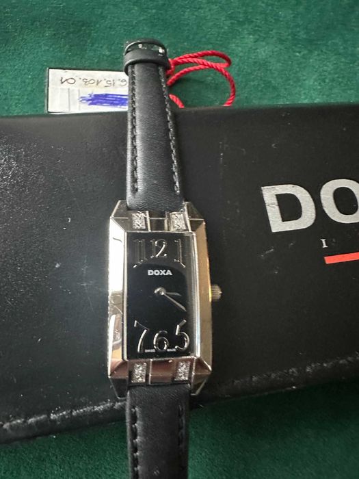 Zegarek Damski DOXA Tank prostokątny z nową baterią, paskiem i boxem