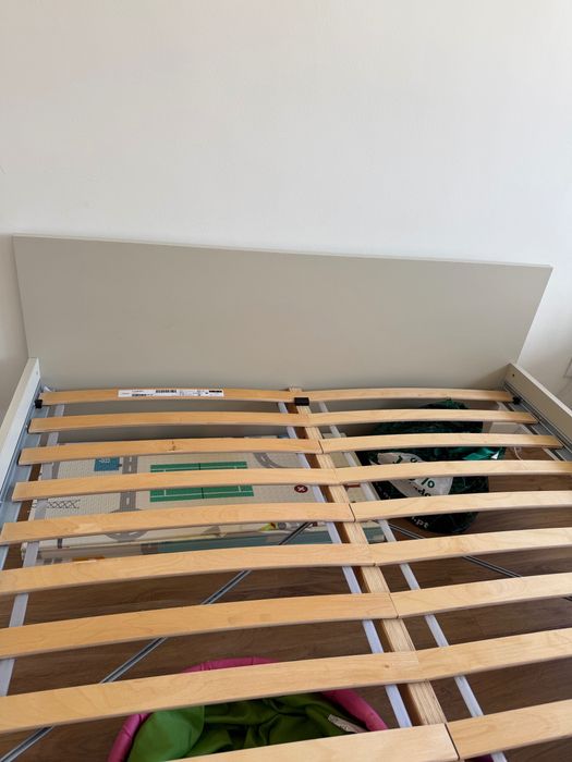 Cama Malm 140X200 cm