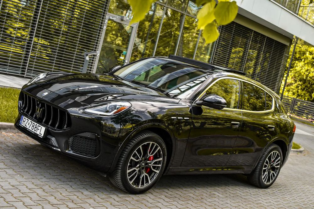 Maserati Grecale Piękna Perłowa Czerń Jak Nowy Salonowy przebieg serwisowany w ASO