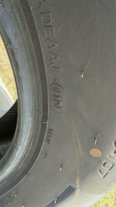 Komplet opon 215/65R16