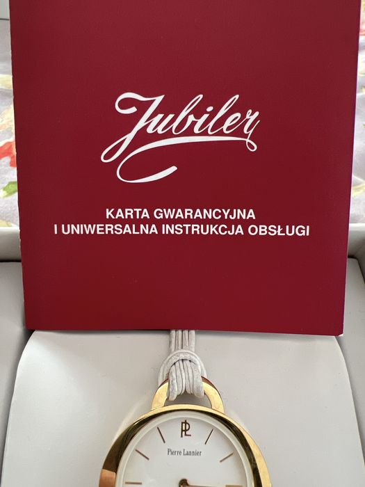 Zegarek bialo zloty