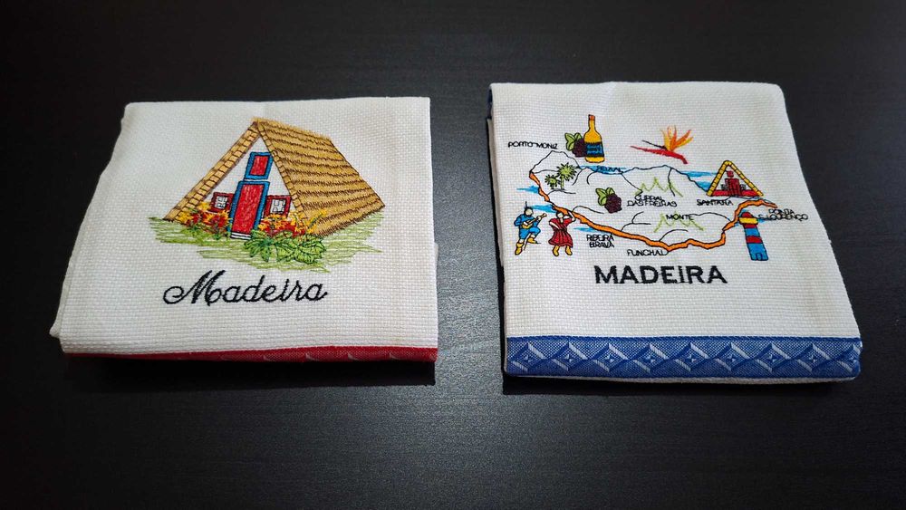 2 panos de cozinha decorativos da Madeira