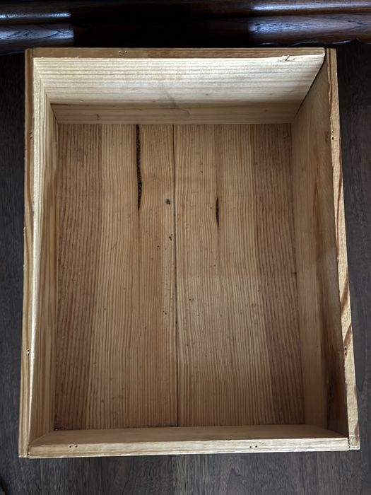 Drewniane skrzynki po winie z Francji