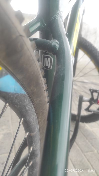 Bicicleta BTT . Coluer LIMBO,  29''