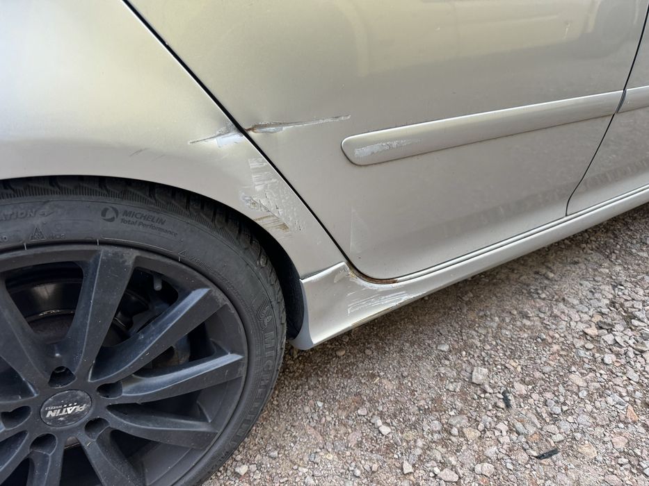 Volkswagen Golf 5 r32