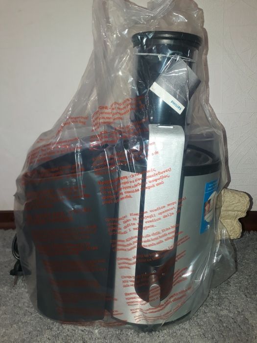 Соковыжималка Philips HR 1861