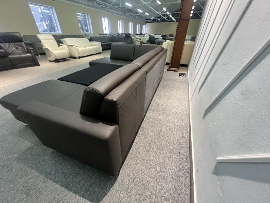 Диван шкіряний коричневий розкладний