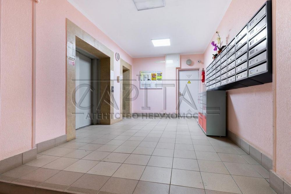 Продаж квартири, вул. Токарева, Солом'янка, Київ