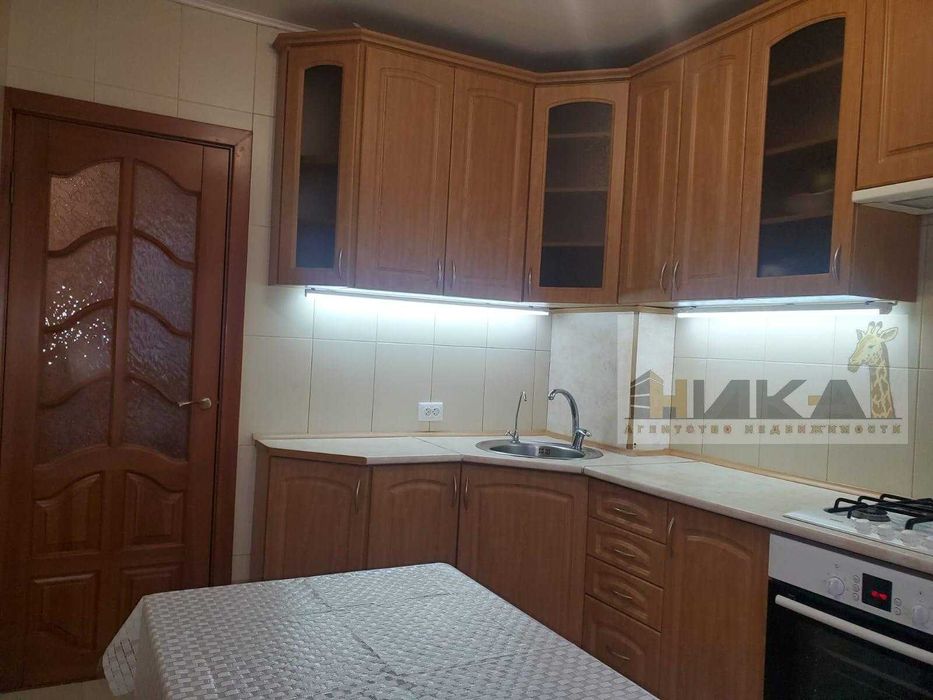 Увага! Зниження ціни! 4-х кімнатна квартира вул. Запорізька