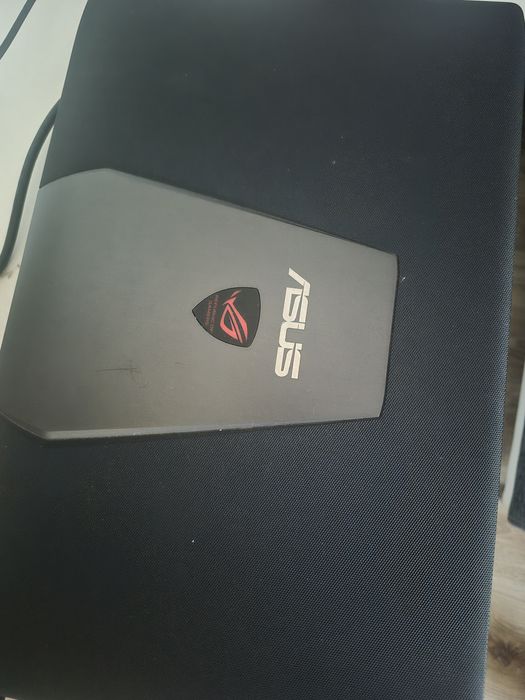 MSI GL72 | i7-6700HQ | GTX 960M 2GB | SSD 512GB | Wada matrycy – TANIO