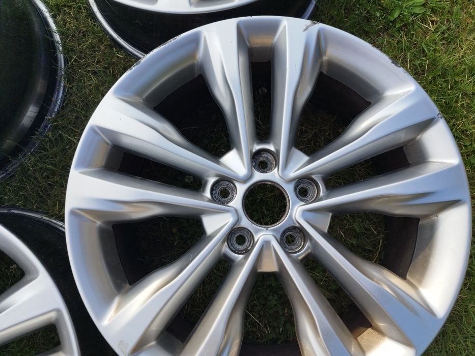 Felgi aluminiowe Hyundai 18" 5x114.3 et49.5